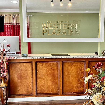 Western Plaza Inn De Queen Ngoại thất bức ảnh