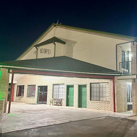 Western Plaza Inn De Queen Ngoại thất bức ảnh