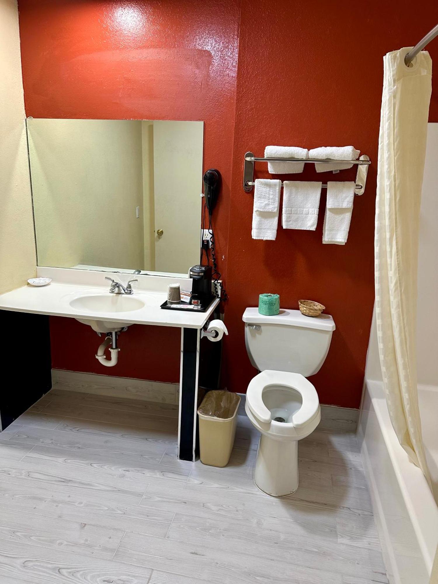 Western Plaza Inn De Queen Ngoại thất bức ảnh